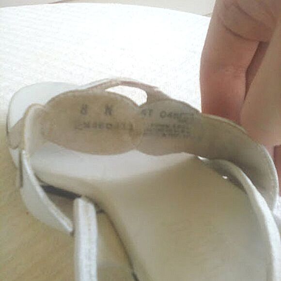 Munro Women's Double Vamped White & Cream Sling Back Comfort Sandals Size 8N - Picture 10 of 13